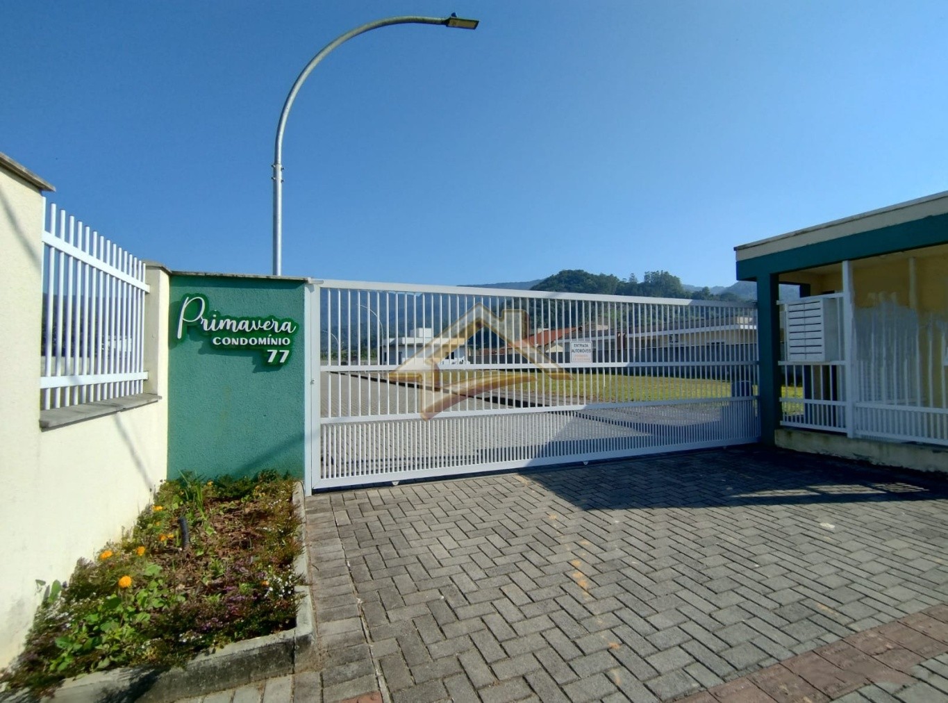 Oportunidade Imperdível: Terreno em condomínio fechado no Centro de Rodeio! - foto 1