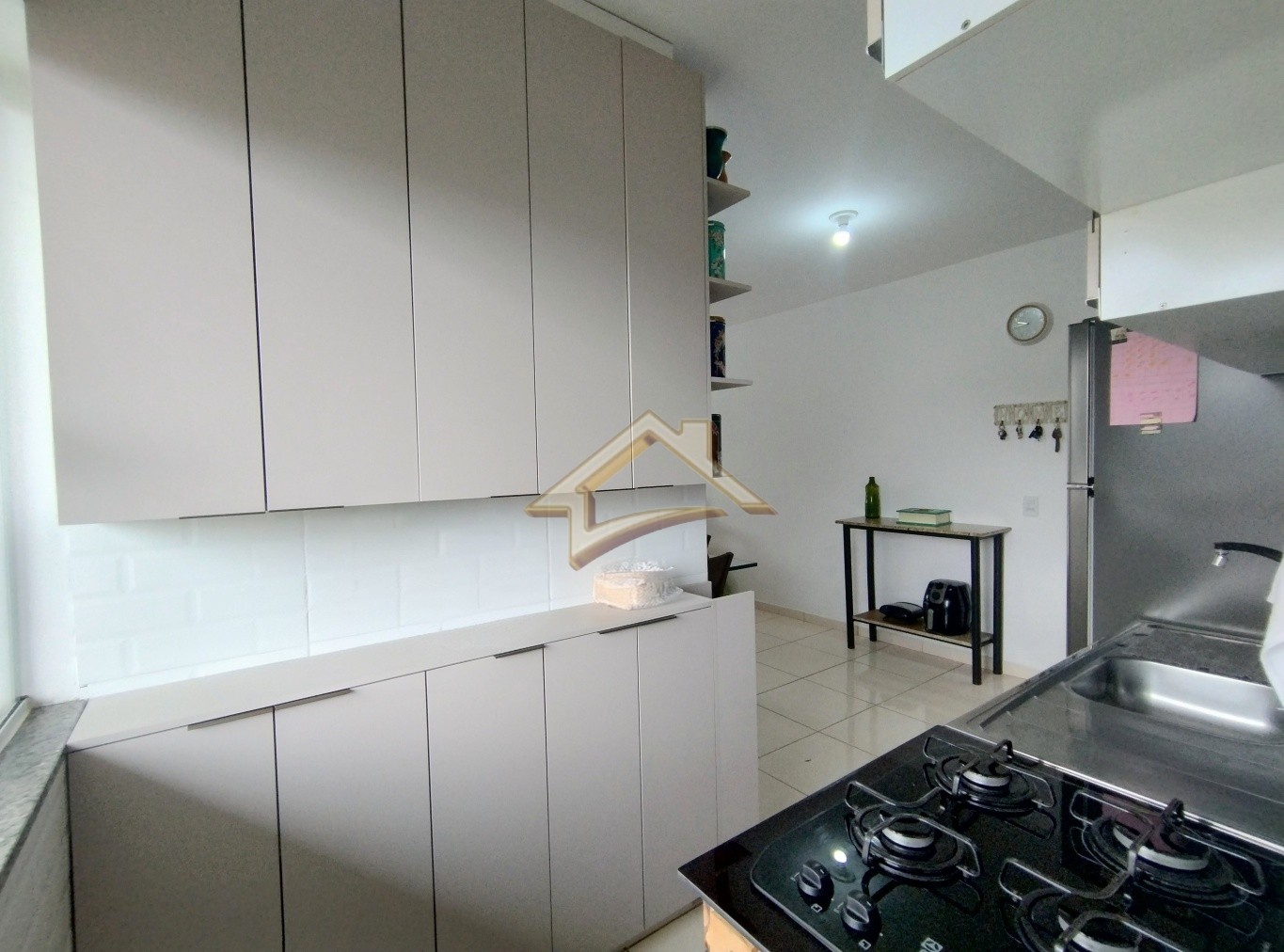 Apartamento com 2 dormitórios, localizado no bairro Fortaleza! — foto 2