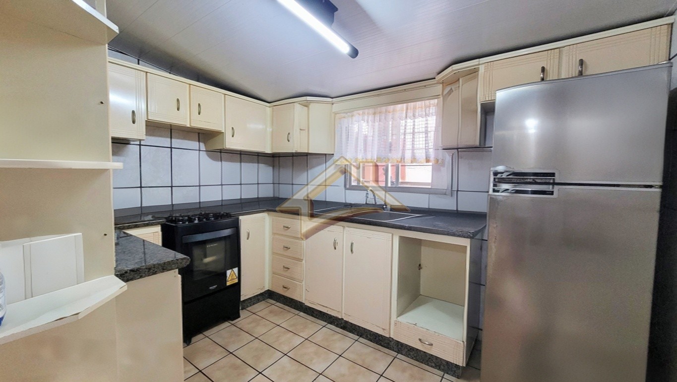 com duas quitinetes em excelente localização em Blumenau! — foto 6