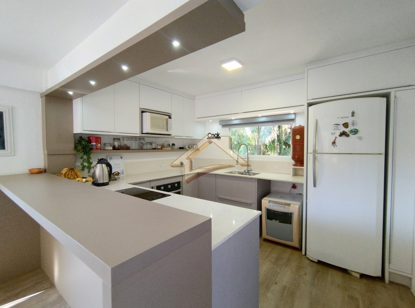 Casa com 3 dormitórios sendo 1 suíte com closet, à poucos metros da Vila Germânica! — foto 2