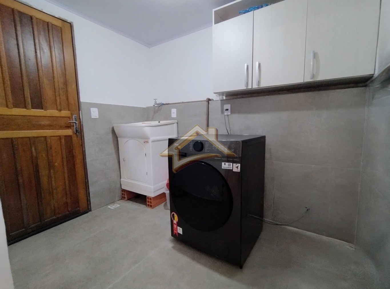 Casa com 3 dormitórios sendo 1 suíte com closet, à poucos metros da Vila Germânica! — foto 7