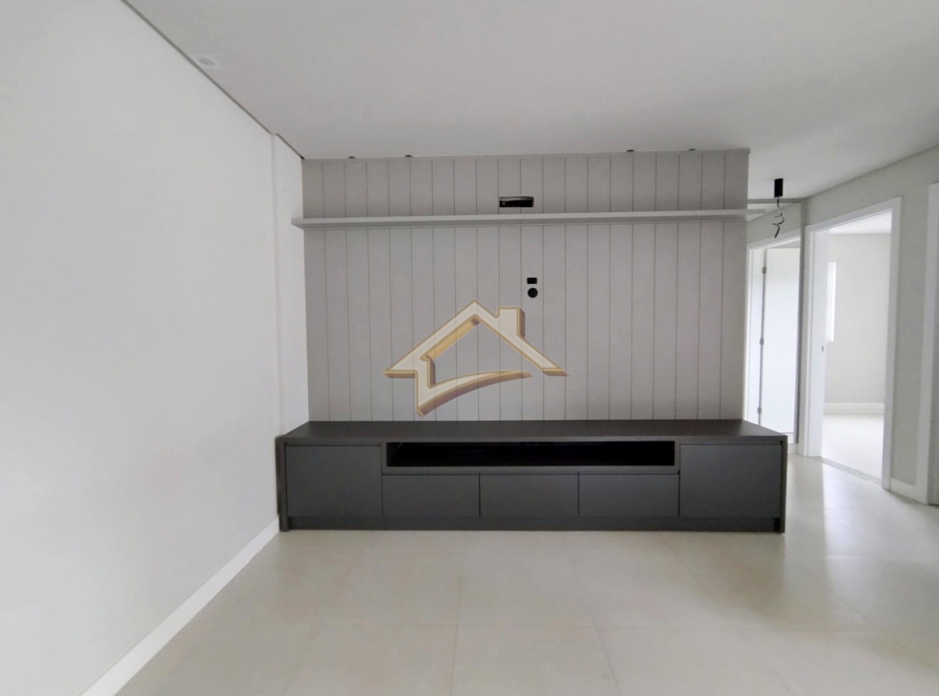 Belíssimo apartamento semi-mobiliado, com 2 dormitórios sendo 1 suíte! — foto 2