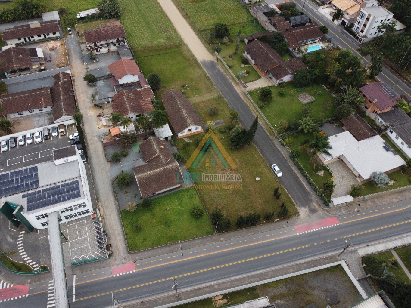 Excelente Terreno com 2.130,83m no Centro da cidade de Pomerode. — foto 4