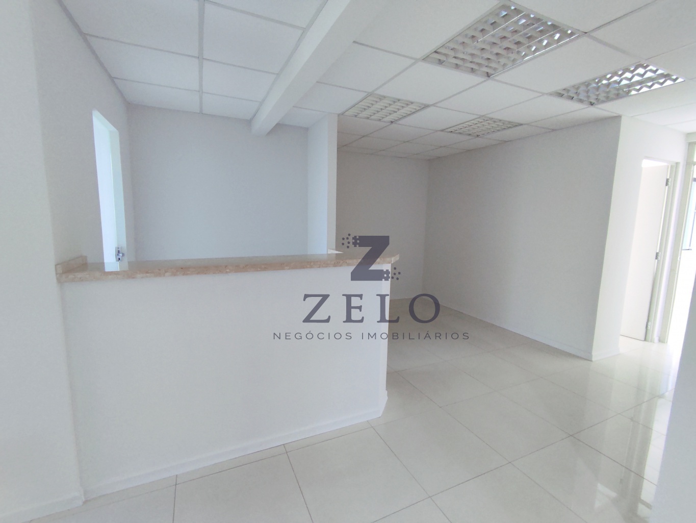 Sala Comercial de 94m² no bairro Victor Konder, em Blumenau | Eu Corretor