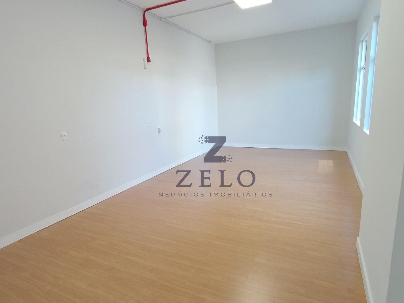 Sala Comercial de 273m² no bairro Centro, em Blumenau | Eu Corretor