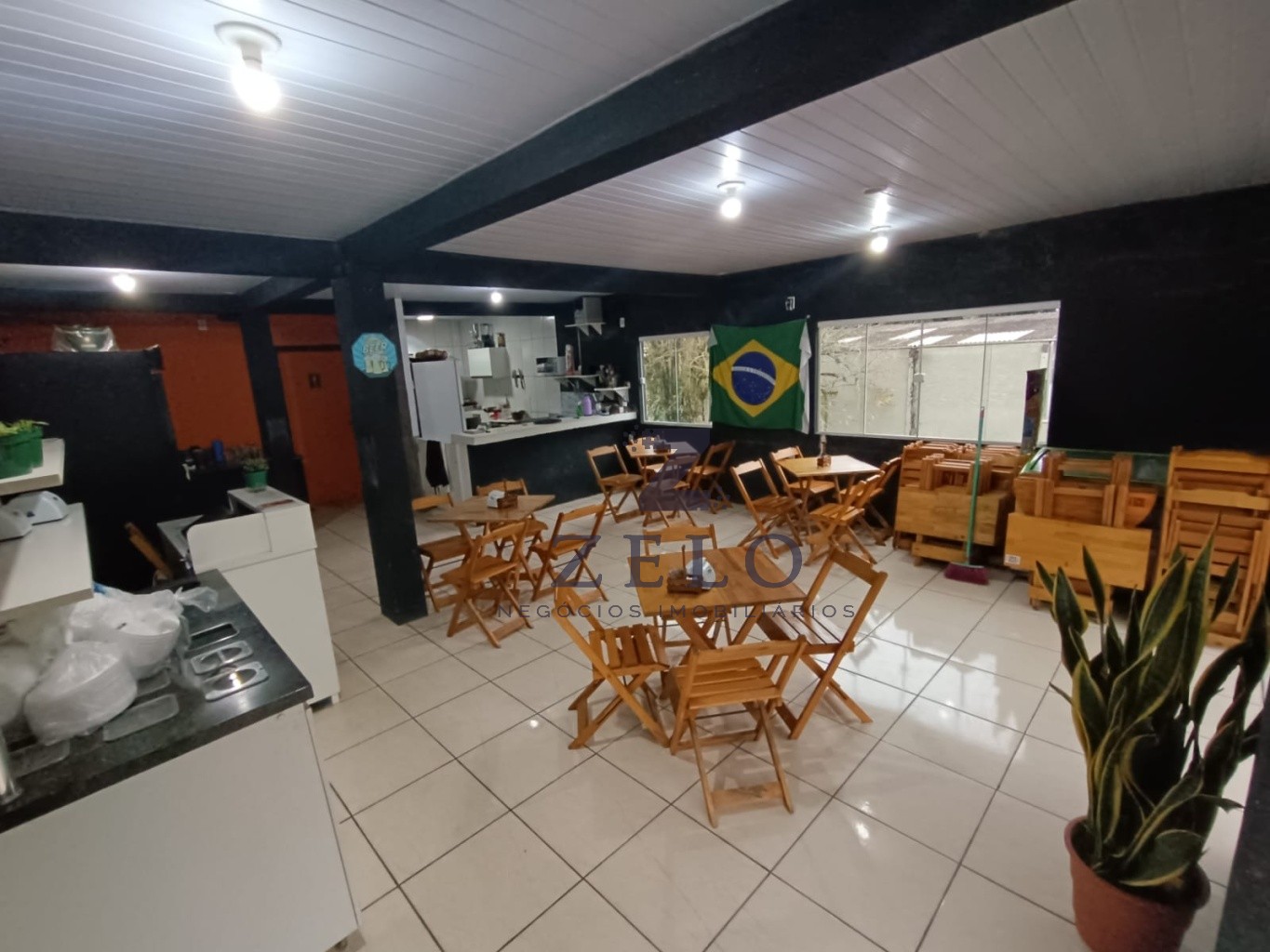 Sala Comercial de 60m² no bairro Passo Manso, em Blumenau | Eu Corretor