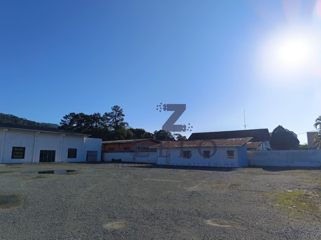 Sala Comercial de 220m² no bairro Passo Manso, em Blumenau | Eu Corretor