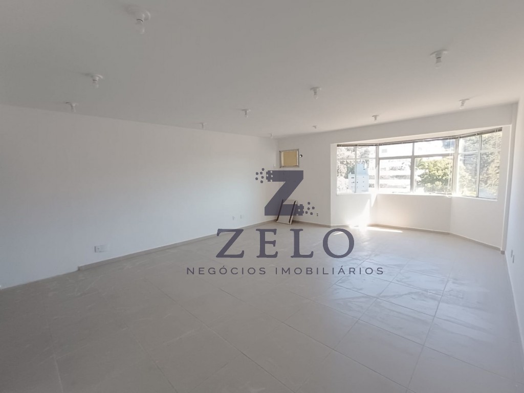 Sala Comercial de 49m² no bairro Centro, em Blumenau | Eu Corretor