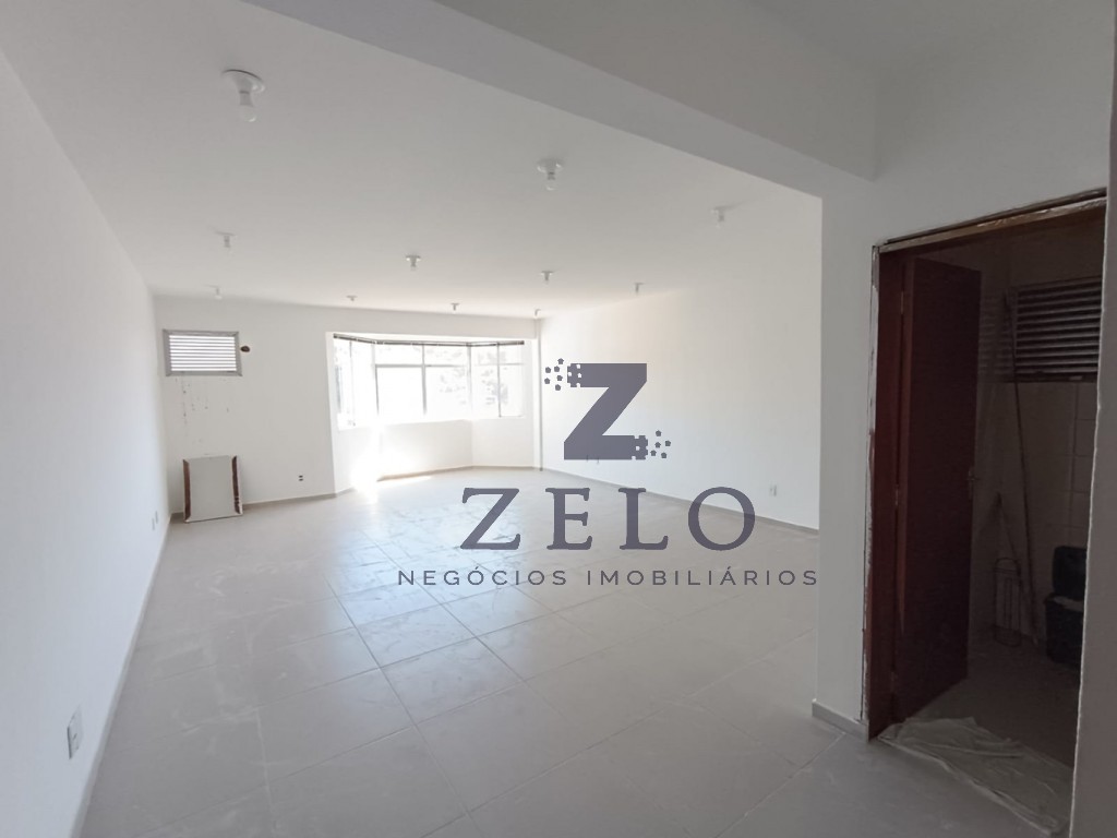 Sala Comercial de 49m² no bairro Centro, em Blumenau | Eu Corretor