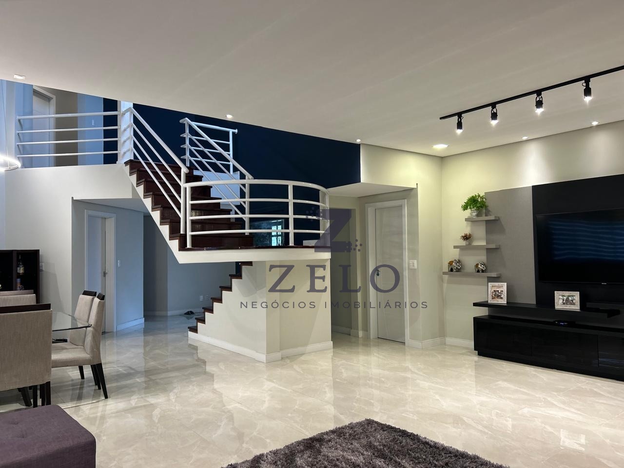 Casa de Condomínio de 4 quartos, 420m² no bairro Vorstadt, em Blumenau | Eu Corretor