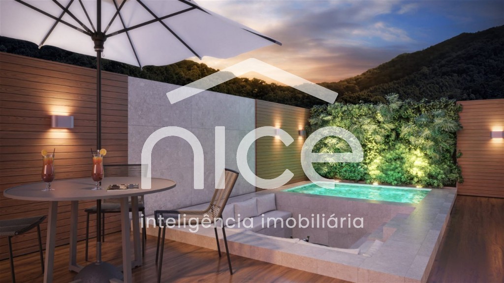 Odurô e Piscina Infantil