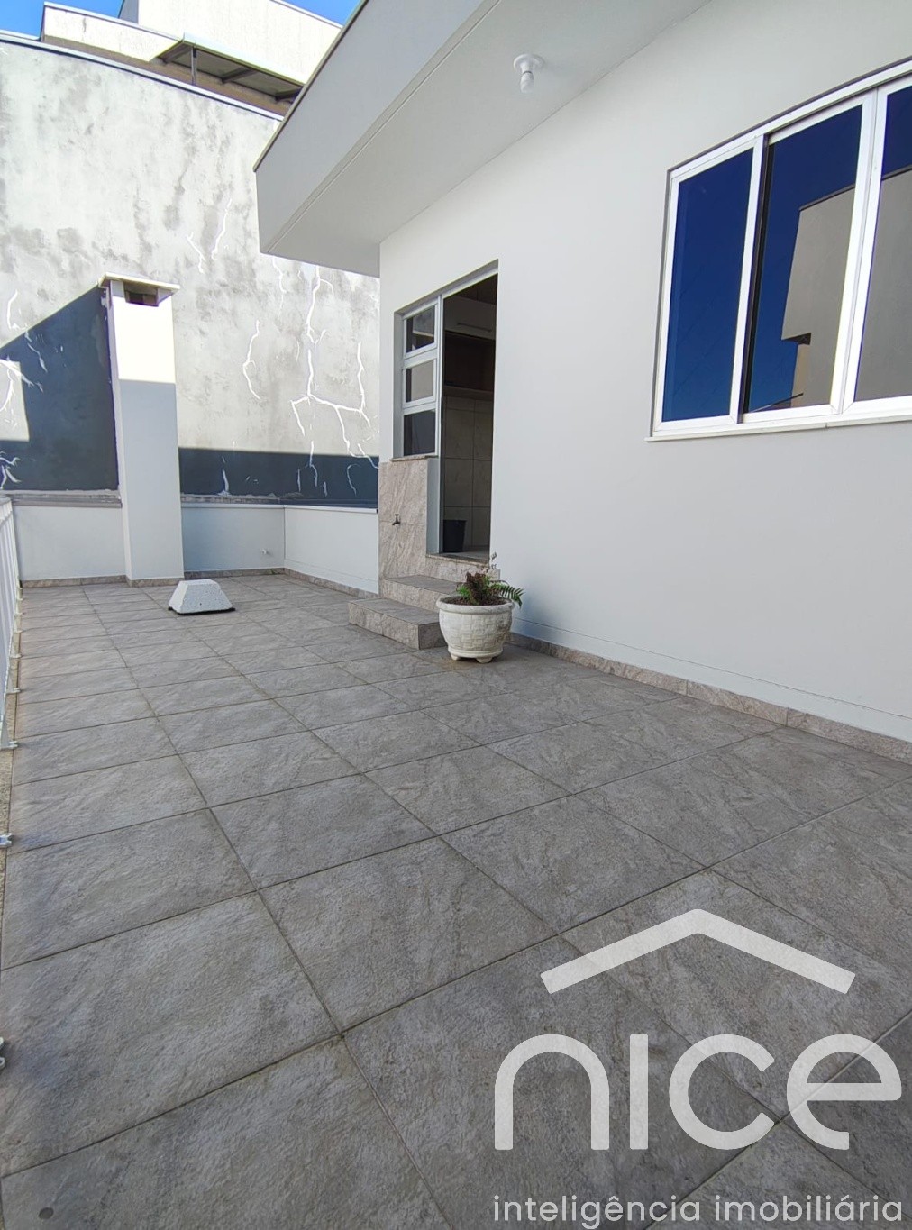 Frente 2° andar