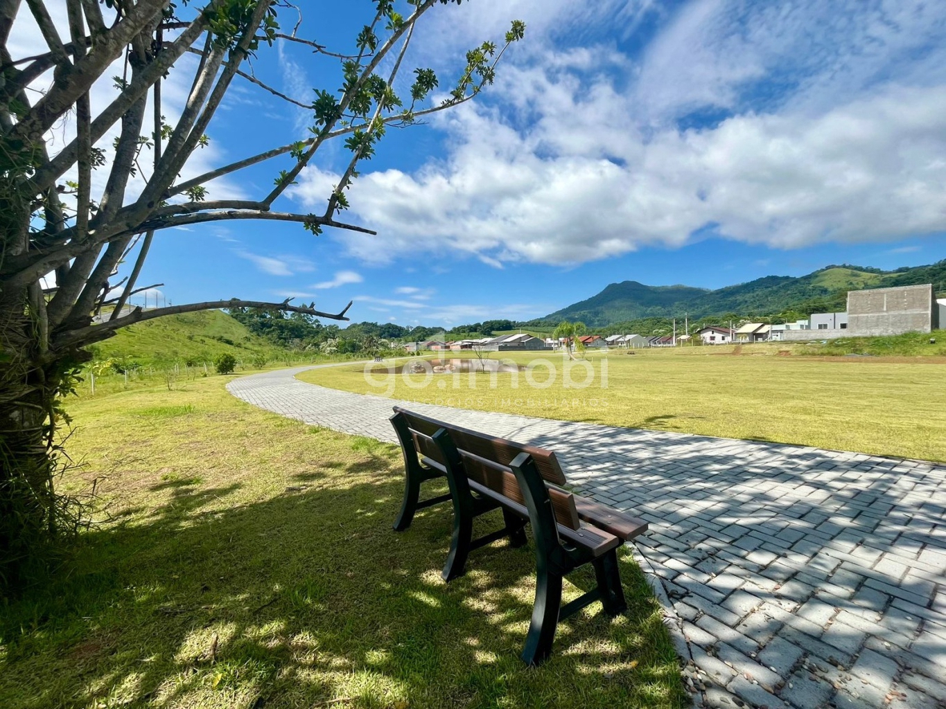 Terrenos Residenciais no Bairro Arapongas- Parque Arapongas - foto 1