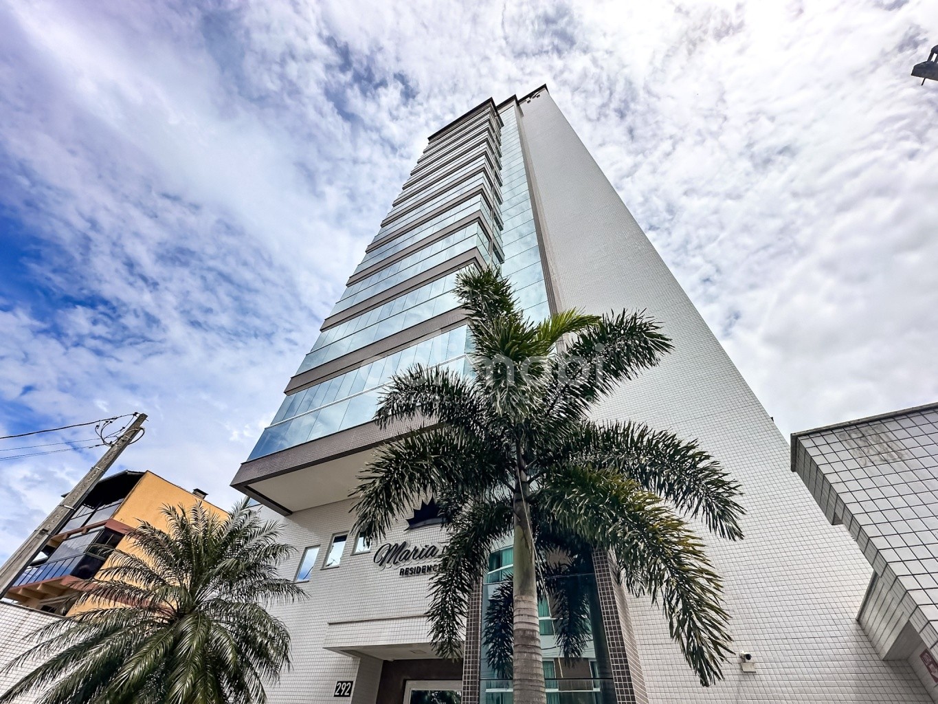 Apartamento 3 Suítes Finamente mobiliado e Decorado - foto 1