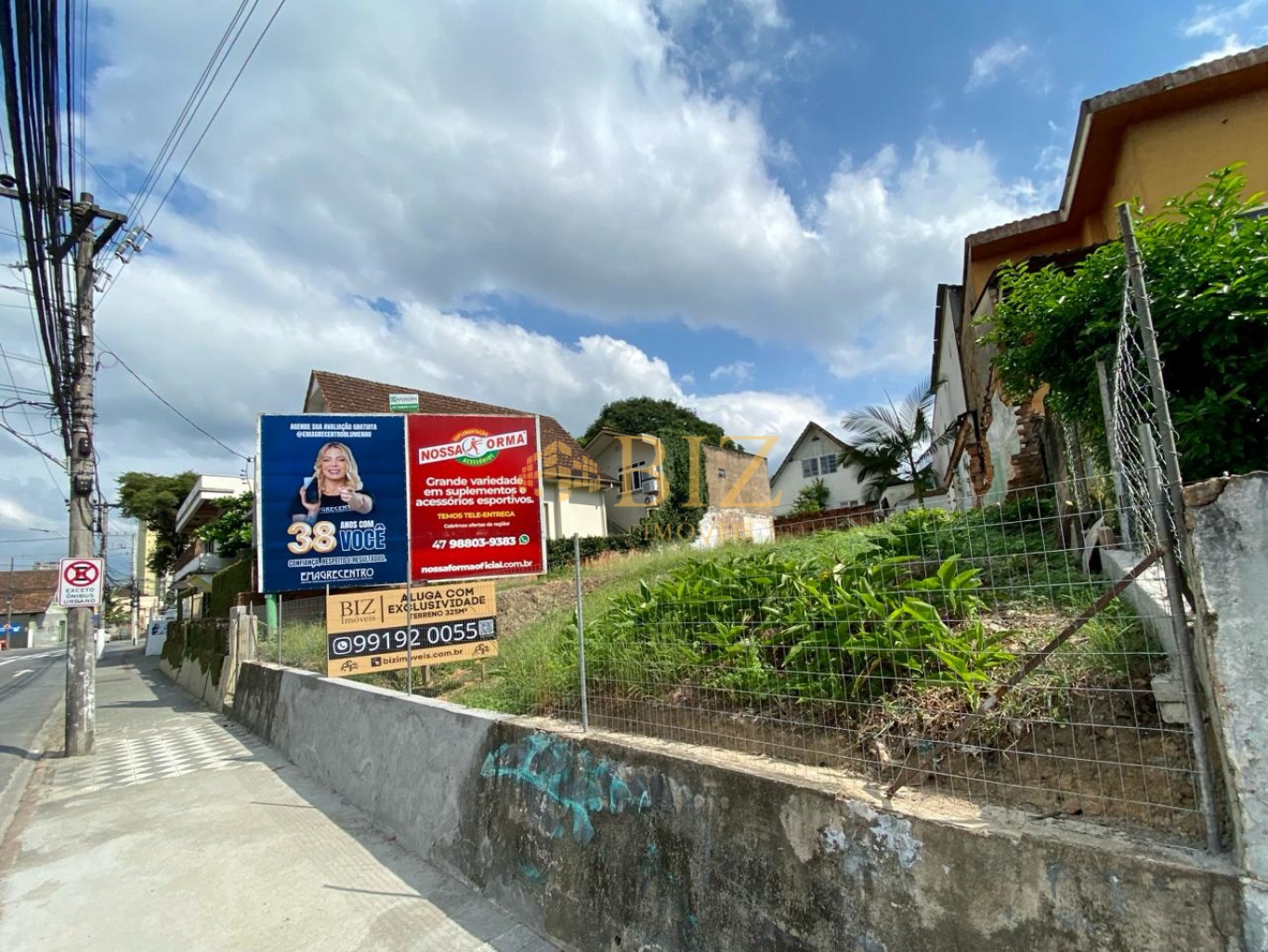 Lote/Terreno de 325m² no bairro Victor Konder, em Blumenau | Eu Corretor
