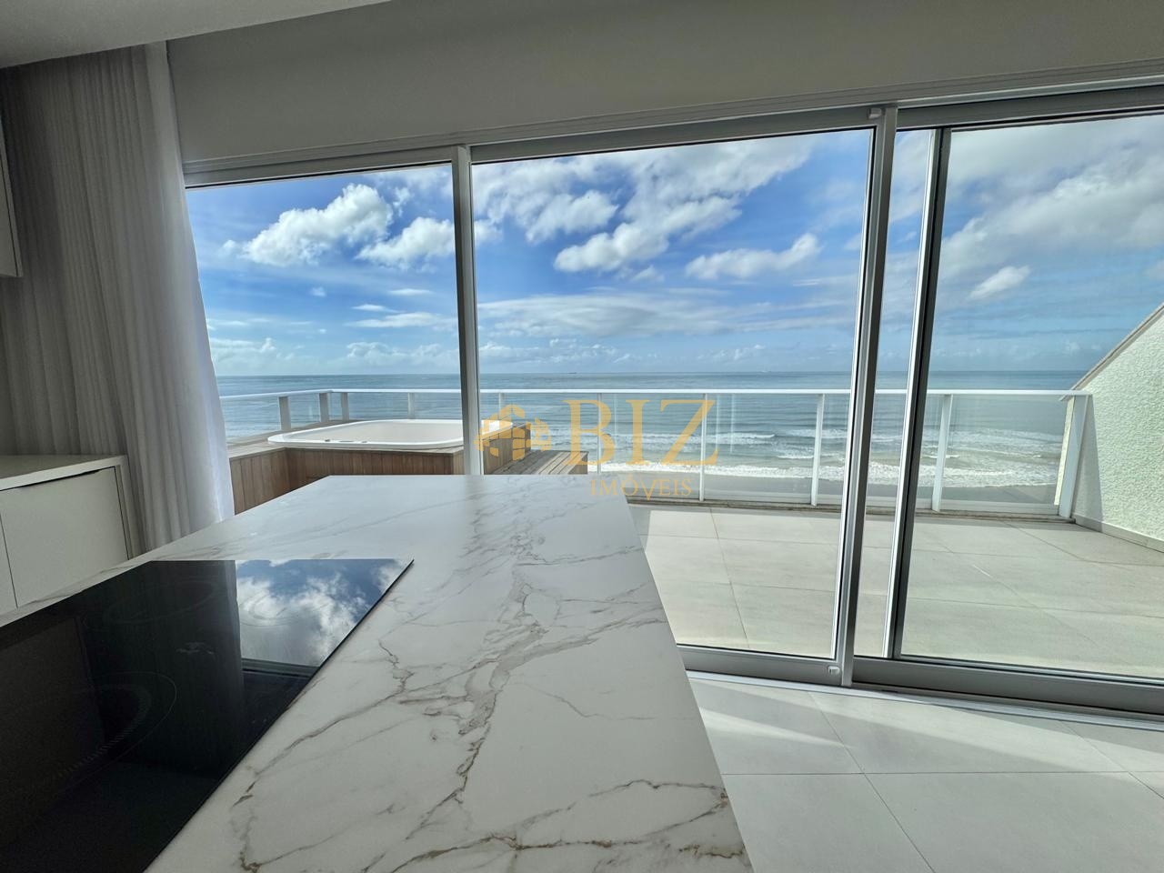 Apartamento de 3 quartos, 157m² no bairro Gravatá, em Navegantes | Eu Corretor