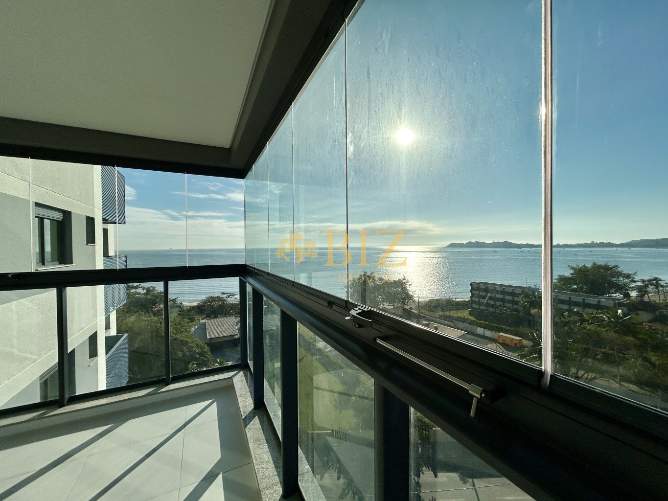 Apartamento de 3 quartos, 96m² no bairro Armação, em Penha | Eu Corretor