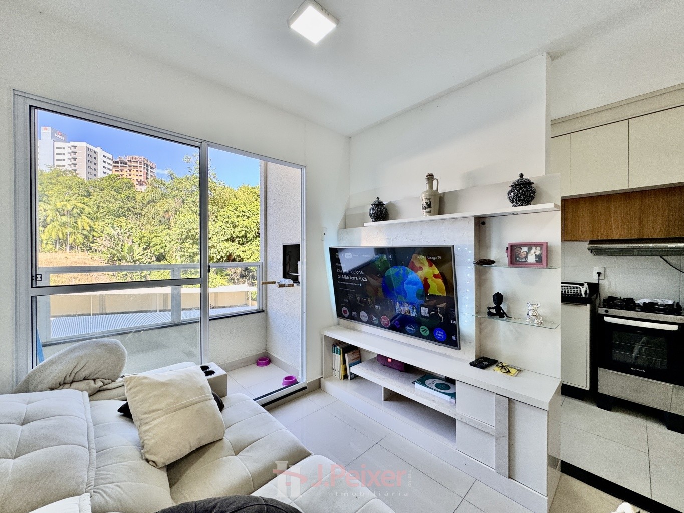 Apartamento de 02 quartos, sacada com churrasqueira e piscina, na Rua Johann Ohf, Água Verde - Blumenau — foto 3