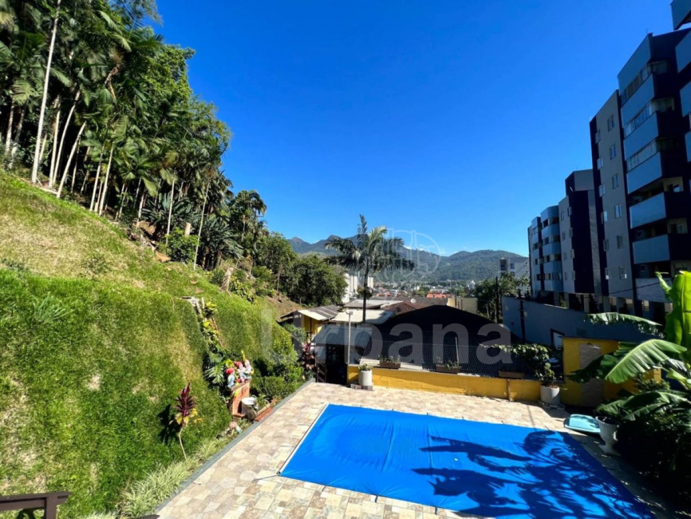 Casa com 3 dormitórios no bairro Baependi em Jaraguá do Sul/SC - Urbana Imóveis - Imobiliária em Jaraguá do Sul