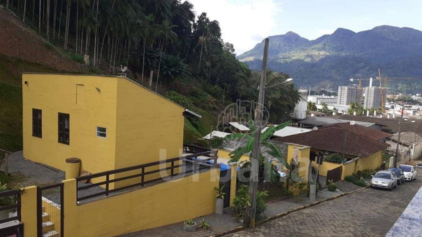 Casa com 3 dormitórios no bairro Baependi em Jaraguá do Sul/SC - Urbana Imóveis - Imobiliária em Jaraguá do Sul