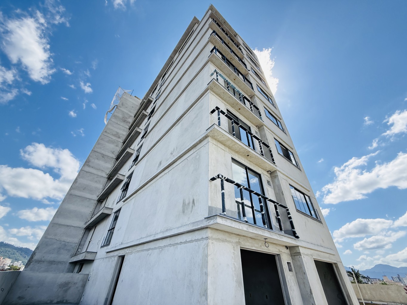 Cobertura com 3 suítes no Edifício Domus, Centro de Jaraguá do Sul