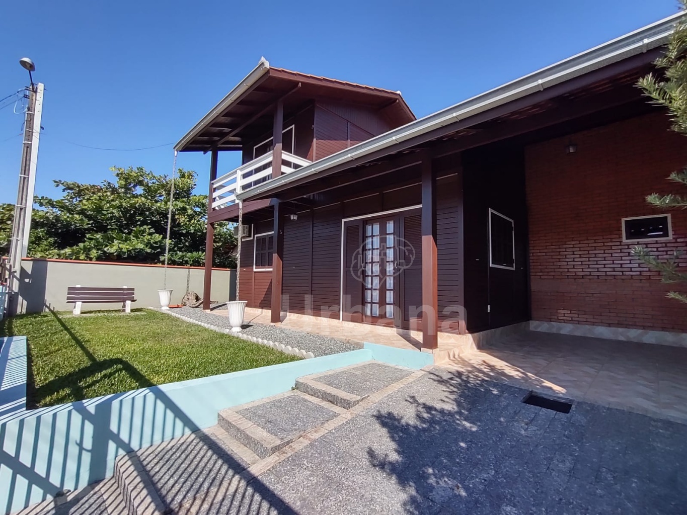 Casa com 3 quartos na praia do Ervino/SC - Urbana Imóveis - Imobiliária em Jaraguá do Sul