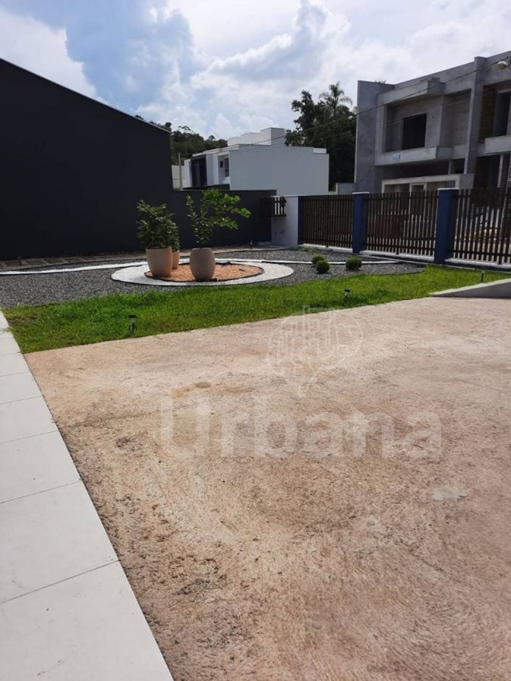 Casa com 3 dormitórios no Loteamento Montreal em Jaraguá do Sul/SC - Urbana Imóveis - Imobiliária em Jaraguá do Sul