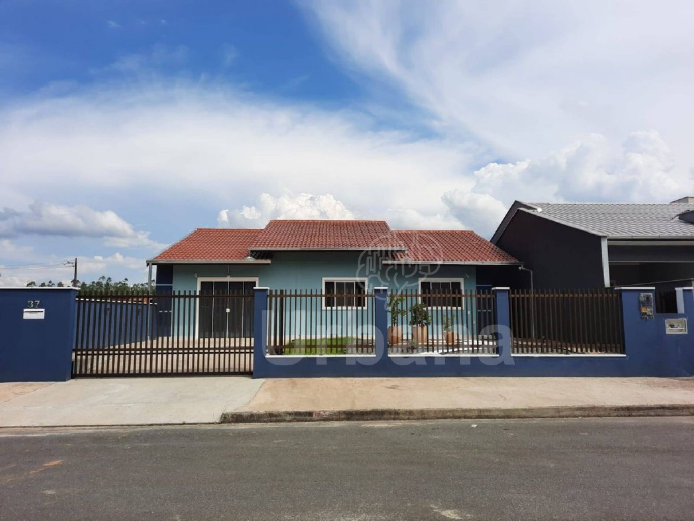 Casa com 3 dormitórios no Loteamento Montreal em Jaraguá do Sul/SC - Urbana Imóveis - Imobiliária em Jaraguá do Sul