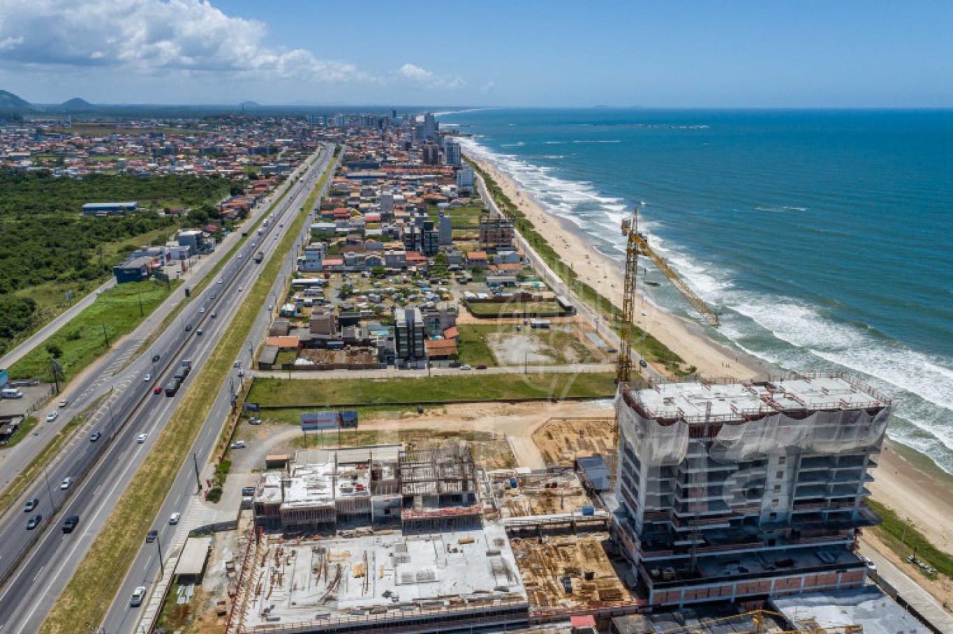 Apartamento em Barra Velha/SC com 2 dormitórios - Urbana Imóveis - Imobiliária em Jaraguá do Sul