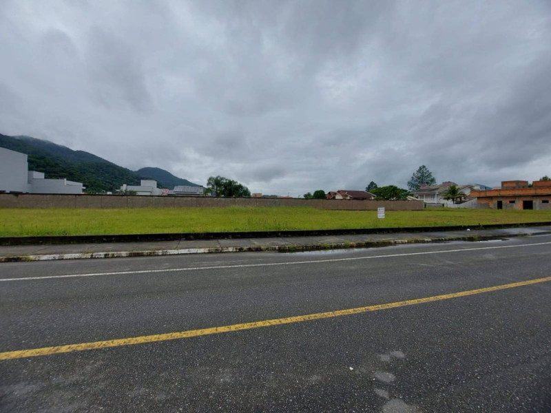 Terreno no Bairro Amizade em Jaraguá do Sul/SC - Urbana Imóveis - Imobiliária em Jaraguá do Sul
