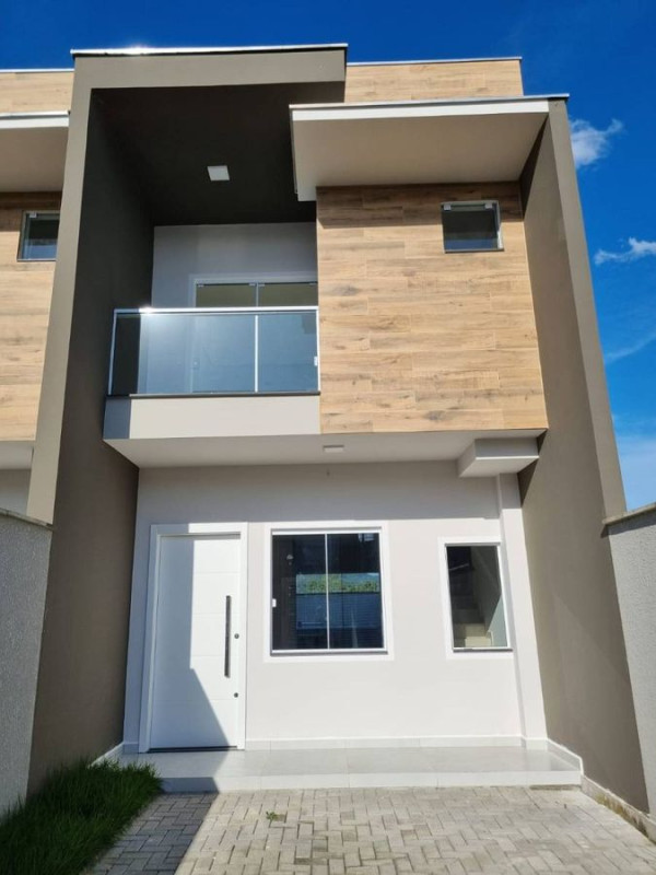 Casa com 2 suítes com piscina no bairro Três Rios do Norte, Jaraguá do Sul/SC - Urbana Imóveis - Imobiliária em Jaraguá do Sul