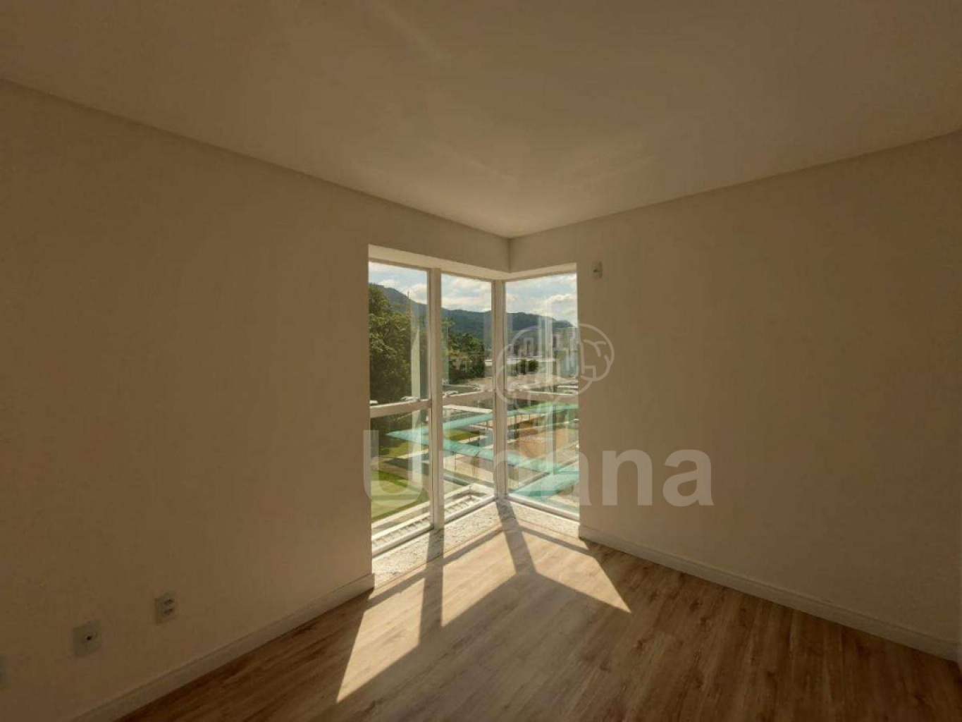 Apartamento com 3 suítes no Centro de Jaraguá do Sul