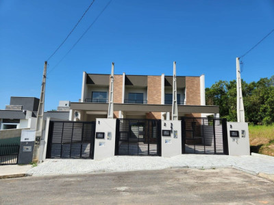 Casa com 3 quartos no bairro Jaraguá 99 - Jaraguá do Sul/SC