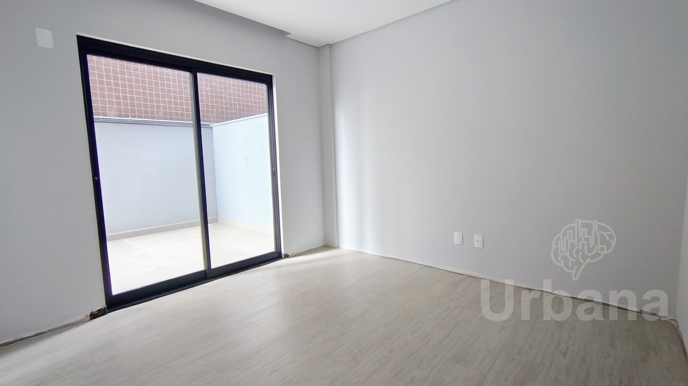 Apartamento com terraço e 3 quartos no bairro Nova Brasília em Jaraguá do Sul