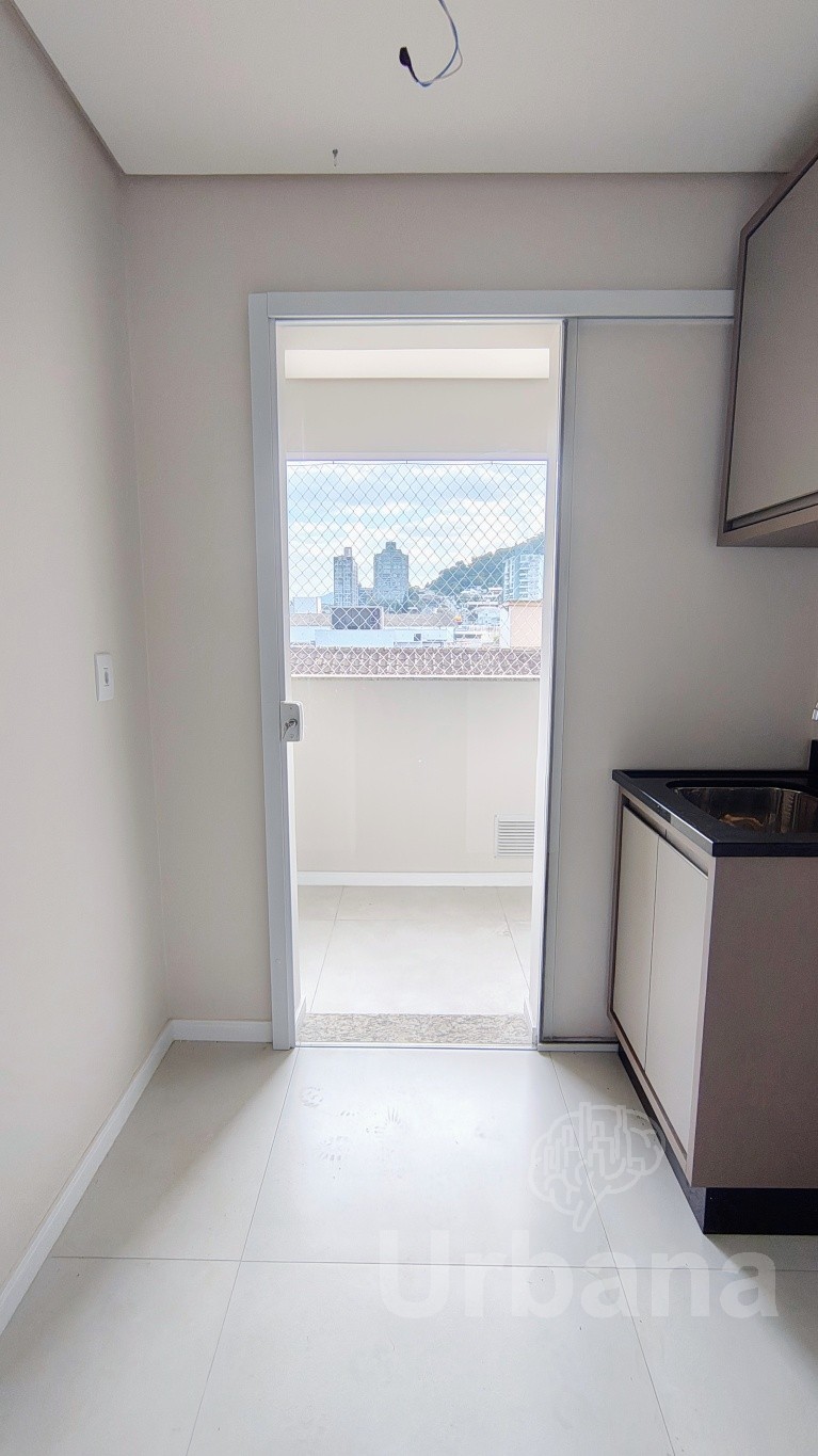 Apartamento com 1 suíte + 1 dormitório no Centro - Jaraguá do Sul