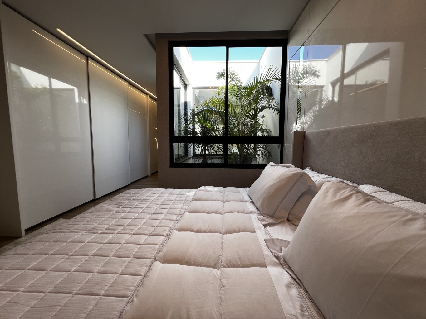 Casa de alto padrão com 3 suítes e piscina no Jaraguá Esquerdo – Oásis Haus