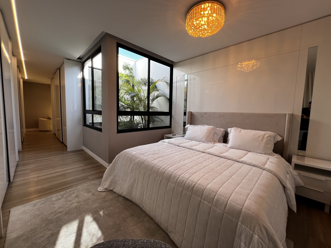 Casa de alto padrão com 3 suítes e piscina no Jaraguá Esquerdo – Oásis Haus