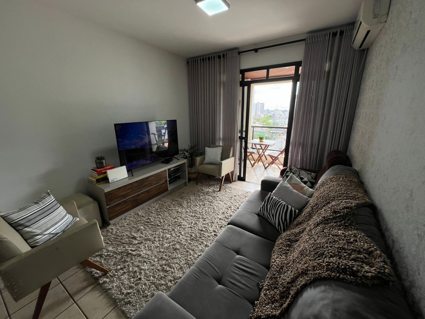 Apartamento com 3 quartos em área Central de Jaraguá do Sul-SC - Urbana Imóveis - Imobiliária em Jaraguá do Sul