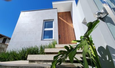 Casa com 3 suítes no bairro Vila Nova em Jaraguá do Sul