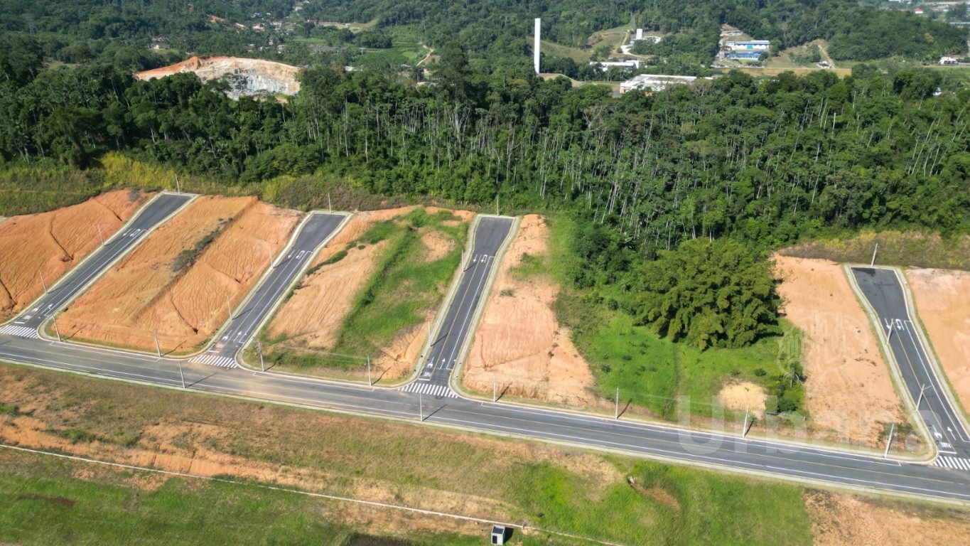Terreno à venda no bairro Rio Cerro I em Jaraguá do Sul – Loteamento Monte Castelo