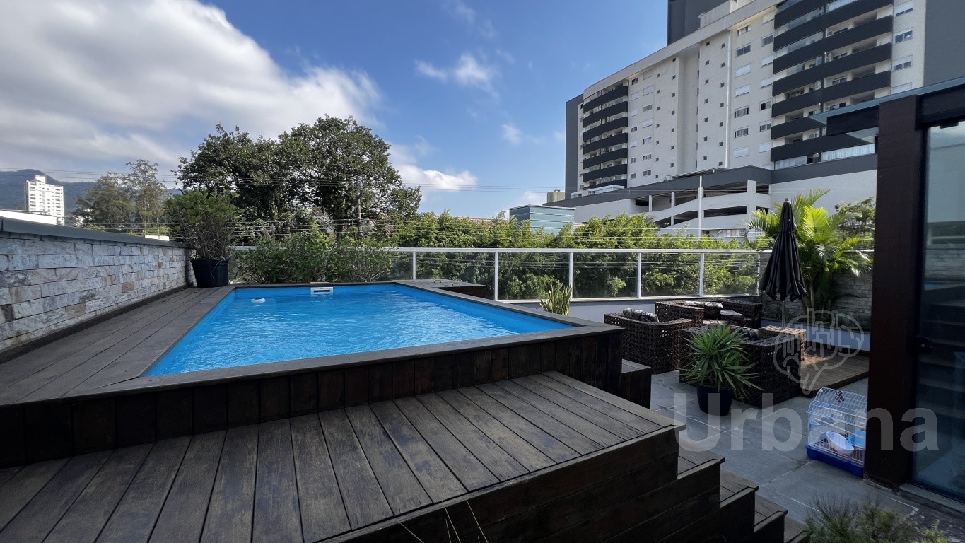 Apartamento com Suíte + 1 quarto no Centro de Jaraguá do Sul