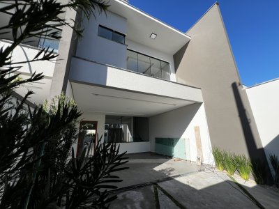 Casa geminada no Jaraguá Esquerdo - Jaraguá do Sul | Imobiliária Urbana