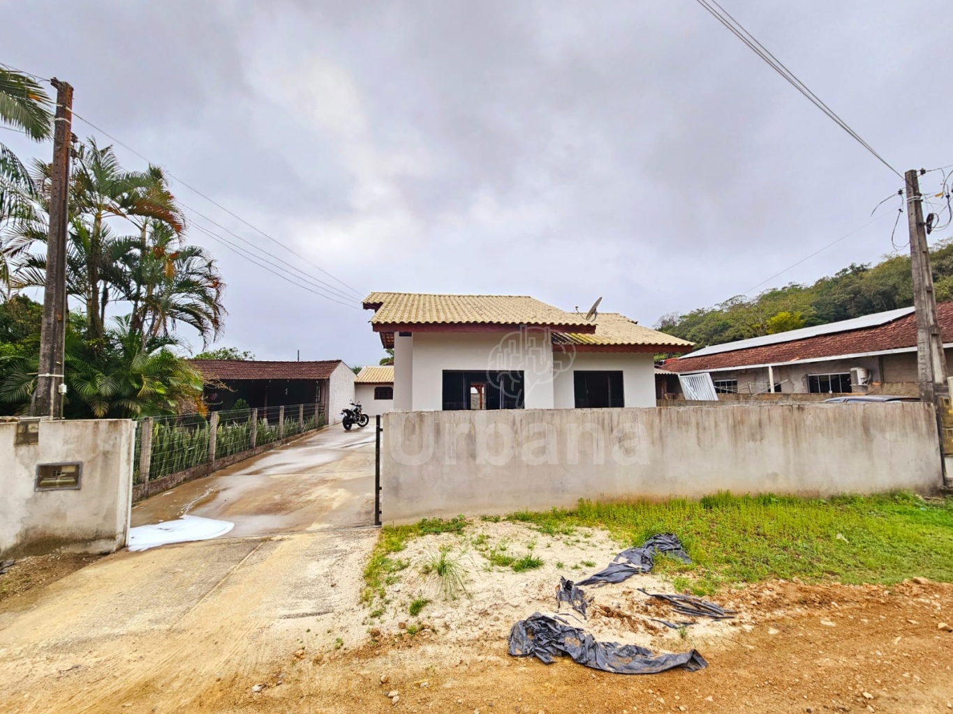 Casa com 2 quartos no bairro Santa Luzia