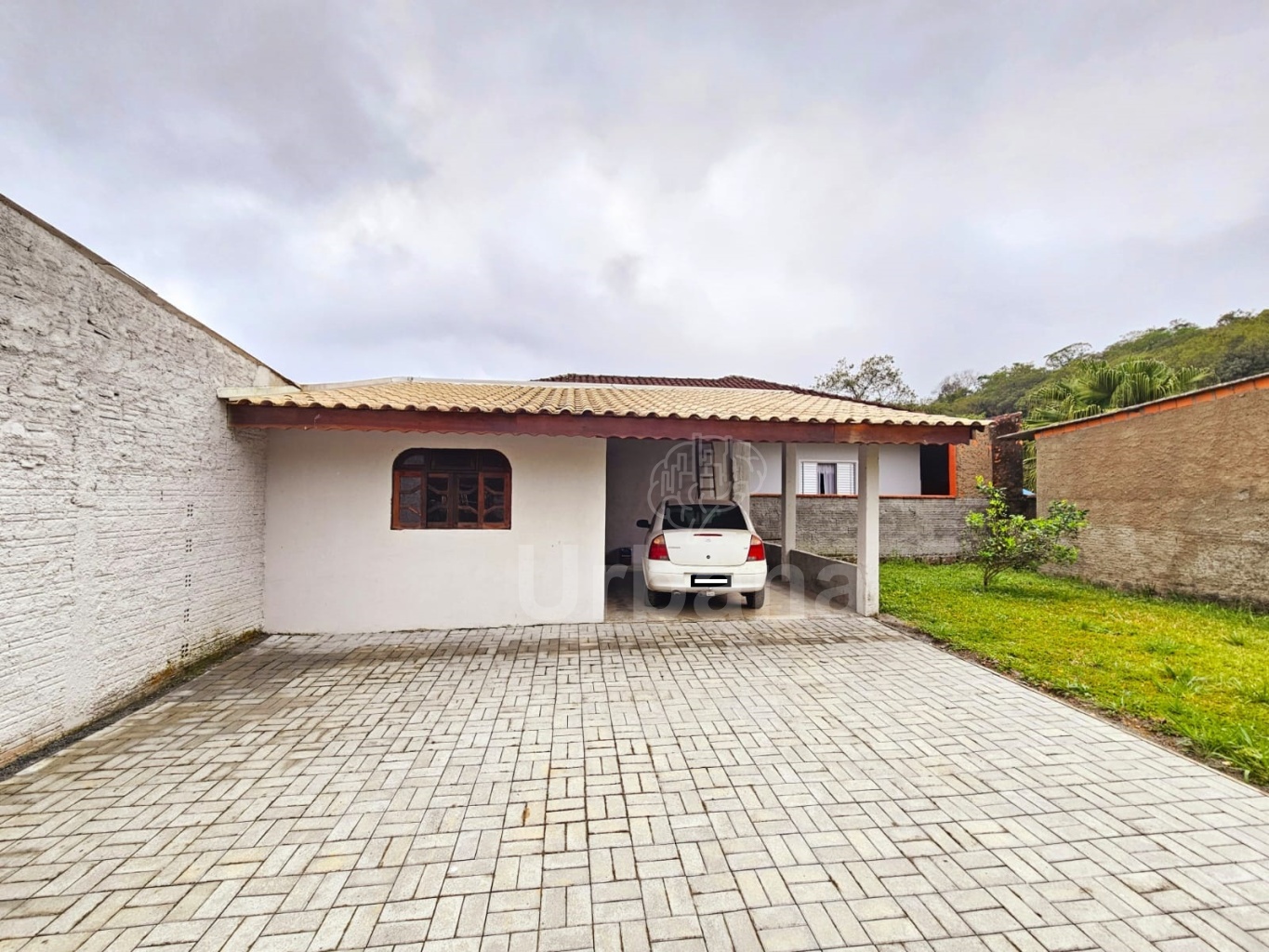 Casa com 2 quartos no bairro Santa Luzia