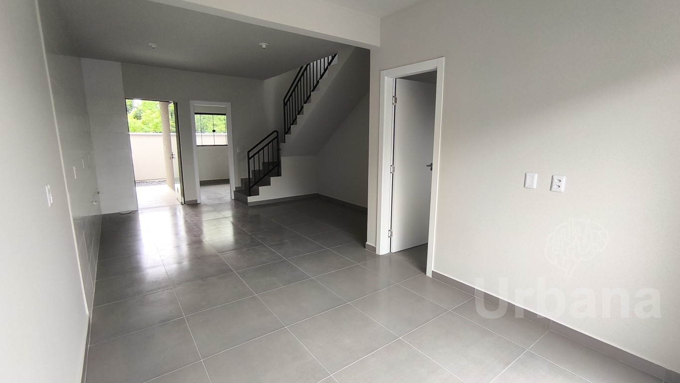 Casa em Jaraguá do Sul com 3 quartos no bairro Amizade