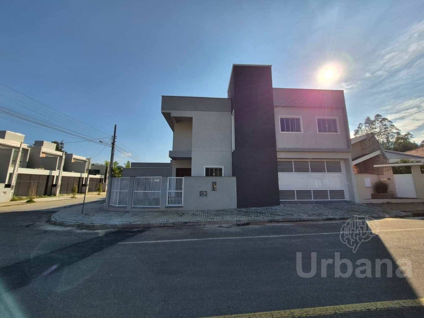 Casa de esquina no bairro Amizade com 3 dormitórios em Jaraguá do Sul/SC