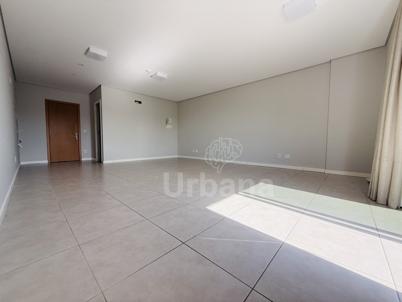 Sala comercial à venda no Blue Chip Centro Executivo em Jaraguá do Sul