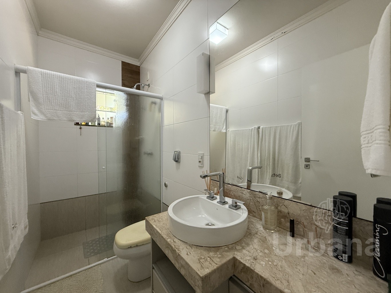 Casa com Piscina no bairro Amizade – Jaraguá do Sul | Urbana Imóveis