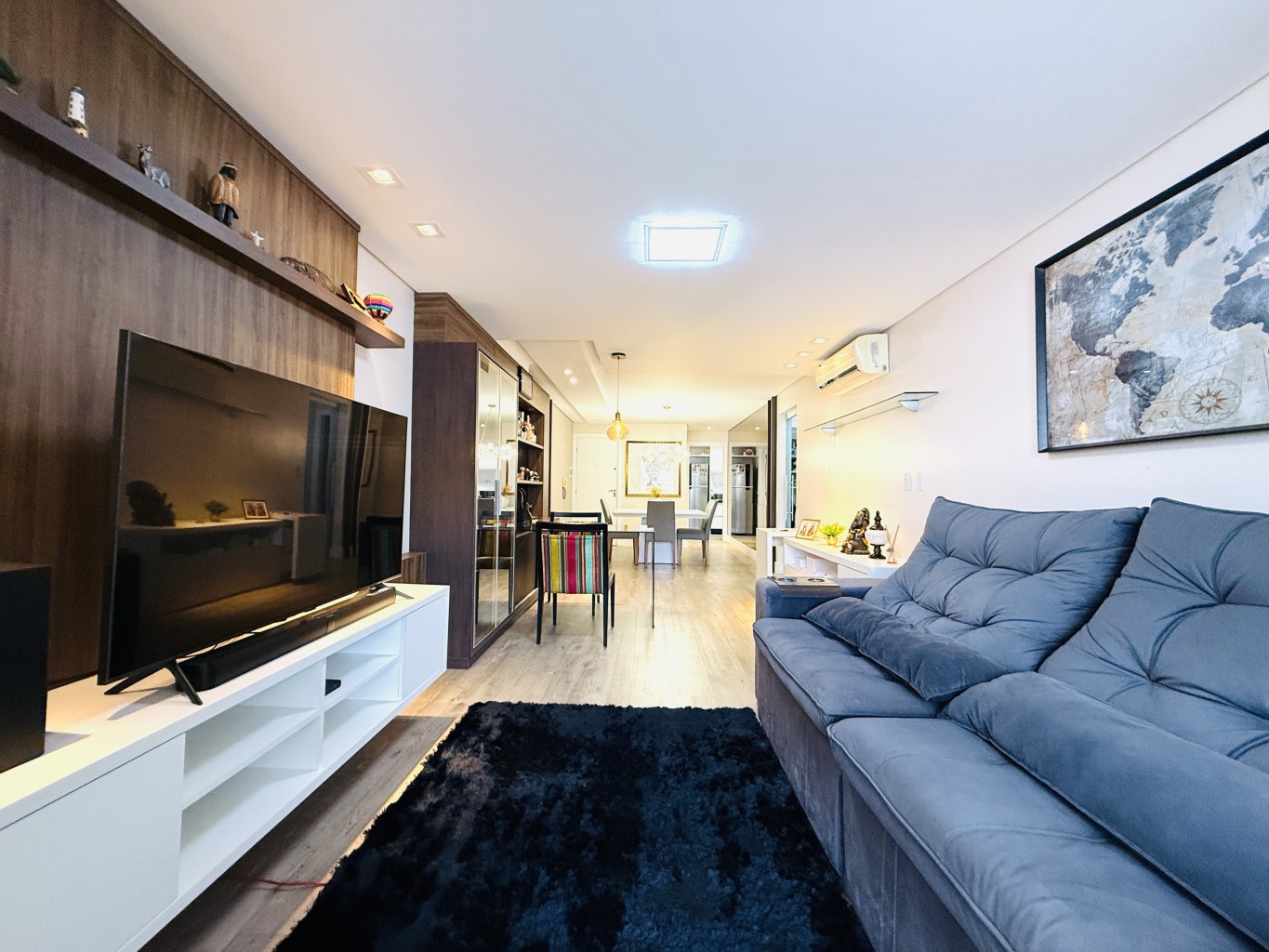 Apartamento mobiliado à venda no Centro de Jaraguá do Sul – 3 dormitórios, 2 vagas e 107m² privativos
