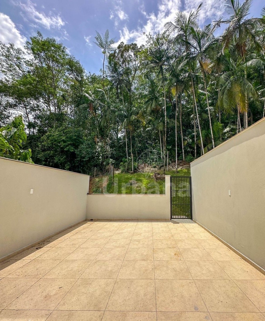 Casa geminada no bairro Rio Molha com 3 quartos - Urbana Imóveis - Imobiliária em Jaraguá do Sul